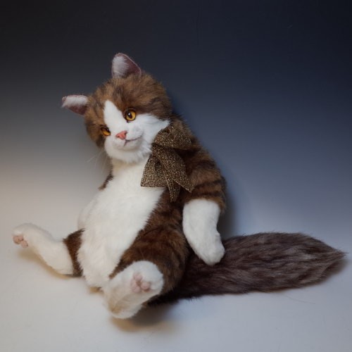 佐藤 真也 TEDDY PAPA|作品展 2 でっかい抱き猫ノルウェイジアン(ひまわり) テディベア 販売 RittiBear